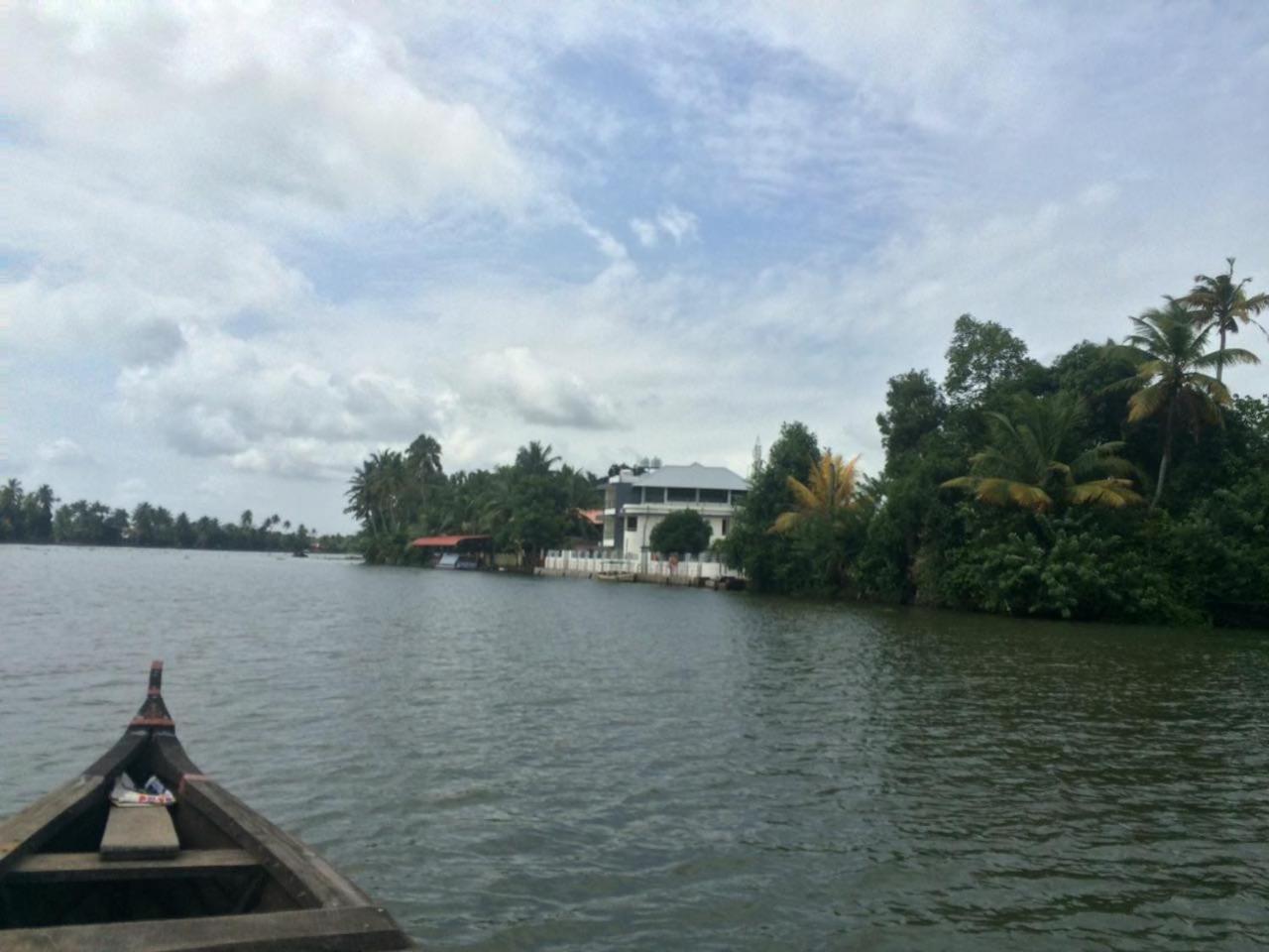 Captains Cabin Backwater Resort Alappuzha Zewnętrze zdjęcie