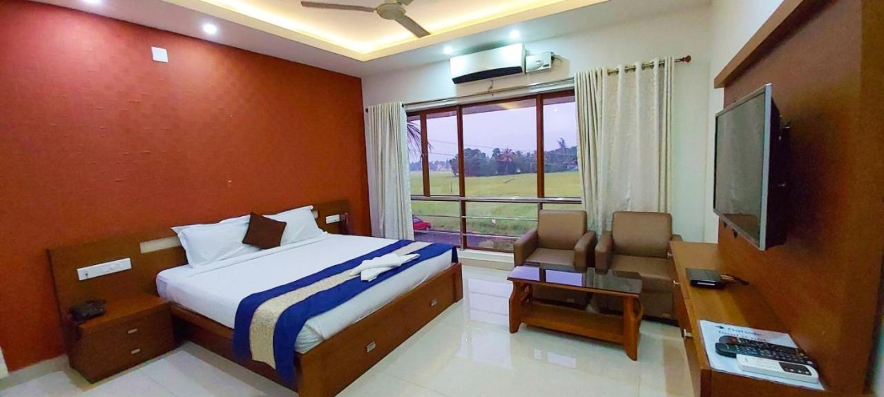 Captains Cabin Backwater Resort Alappuzha Zewnętrze zdjęcie